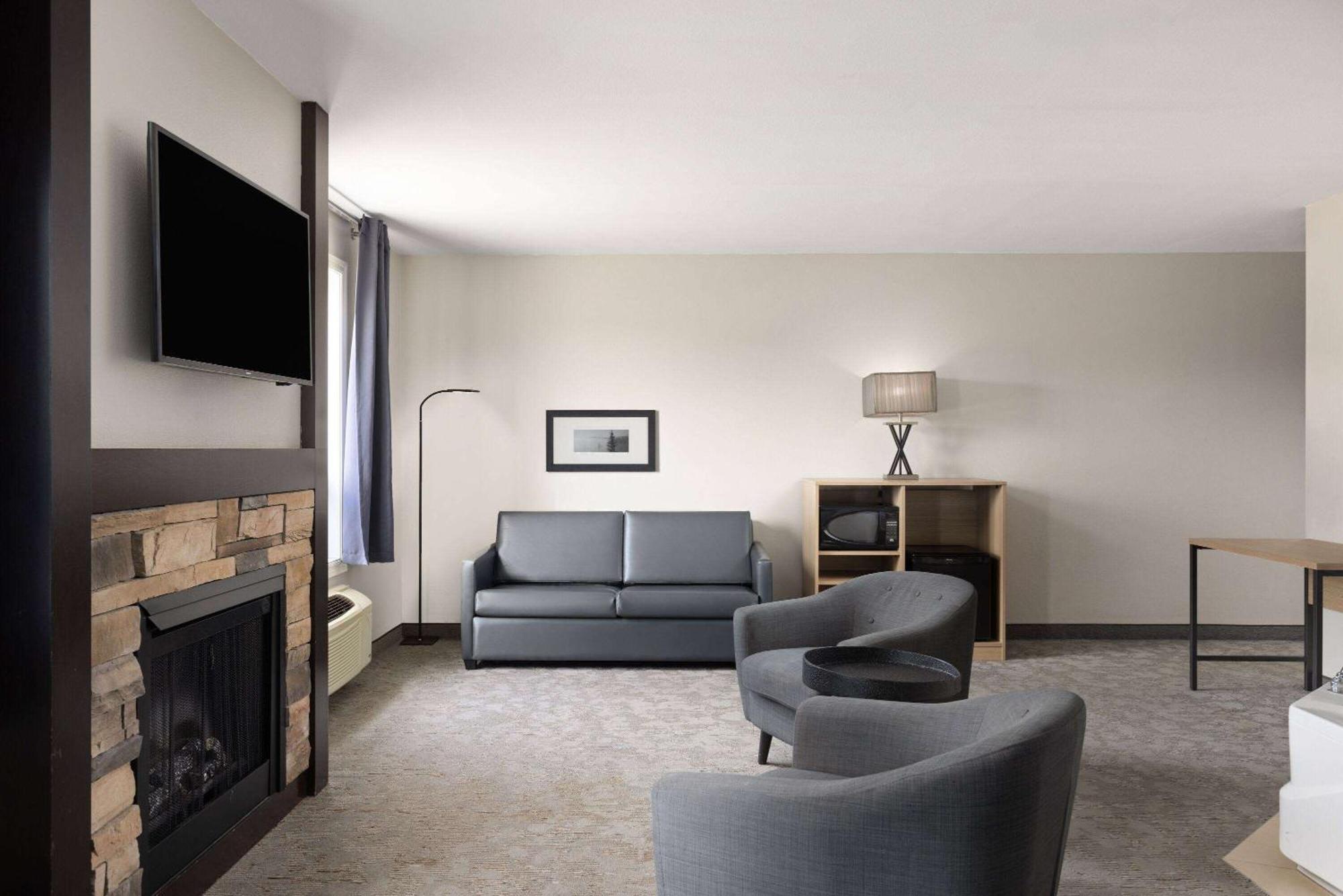 Hotel Super 8 By Wyndham St-Jerome Saint-Jérome Exteriér fotografie