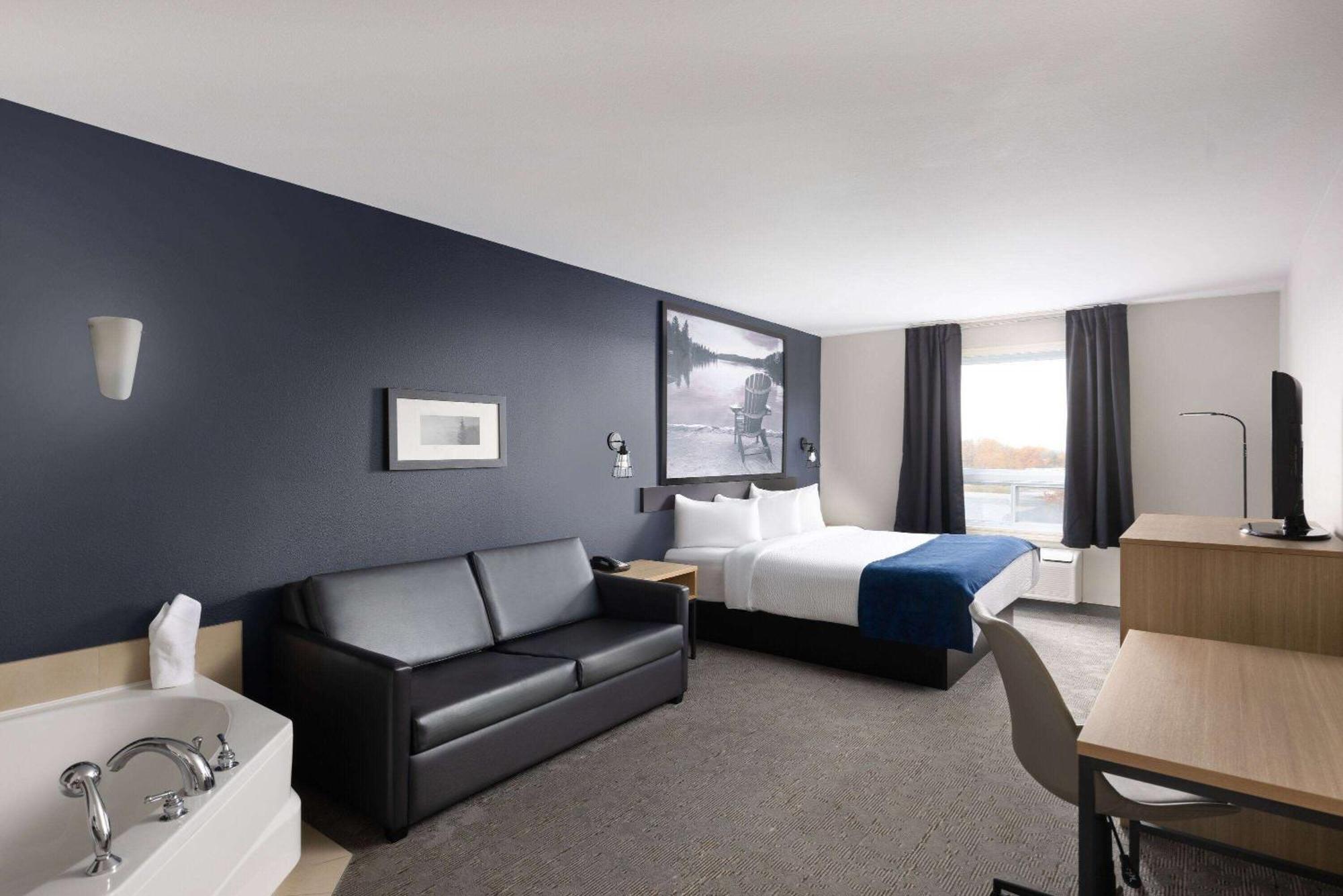 Hotel Super 8 By Wyndham St-Jerome Saint-Jérome Exteriér fotografie